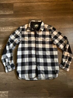Roots Men’s Black and White Check Button Down Flannel
